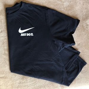Nike Tee Athletic Cut Size XL